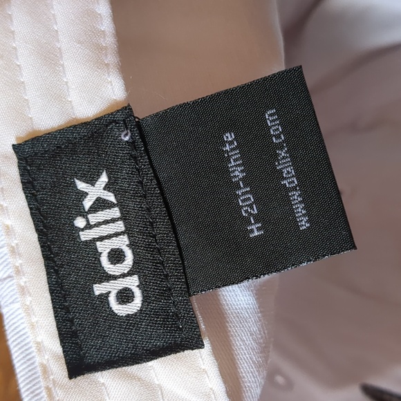 **CLOSING CLOSET SALE. MAKE AN OFFER**!!  BRIDE AND GROOM BASEBALL STYLE CAPS - Picture 6 of 10